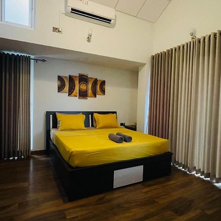 Sun Dove Suite Kandy Esterno foto