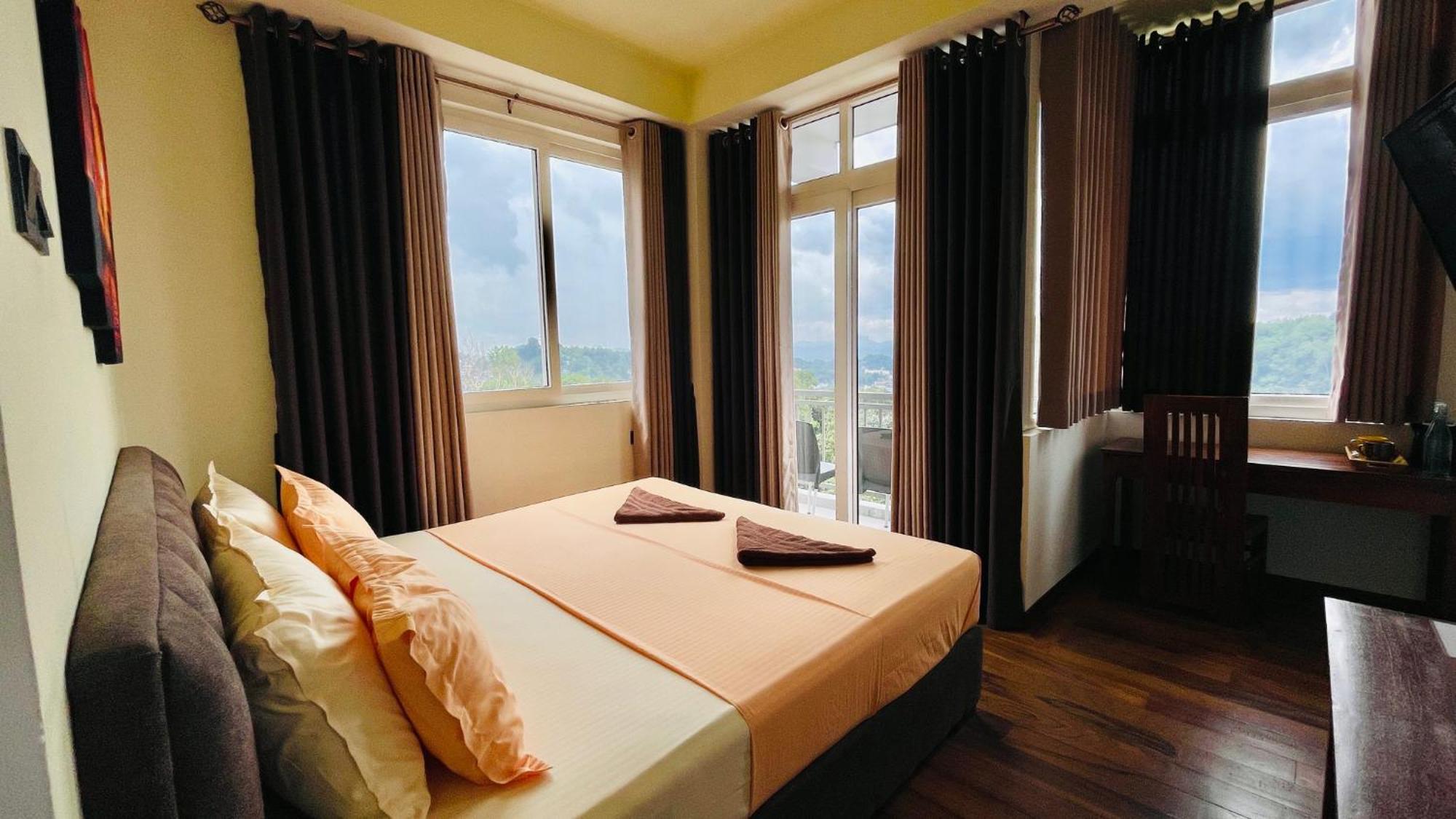 Sun Dove Suite Kandy Esterno foto